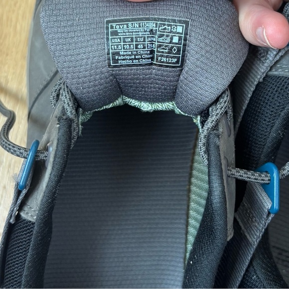 Teva Grandview GTX Low In Gray & Blue Leather Hiking Boots Men’s Sz 11.5 1134094 - Picture 4 of 7
